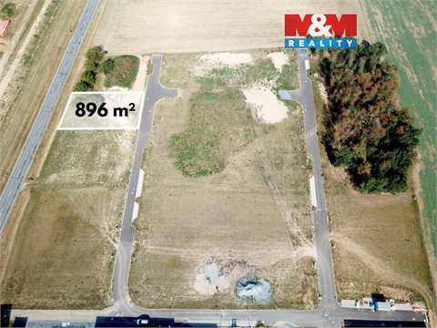 Prodej stavebního pozemku, 896 m² 0