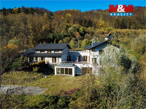 Pronájem rodinného domu, 200 m² 24