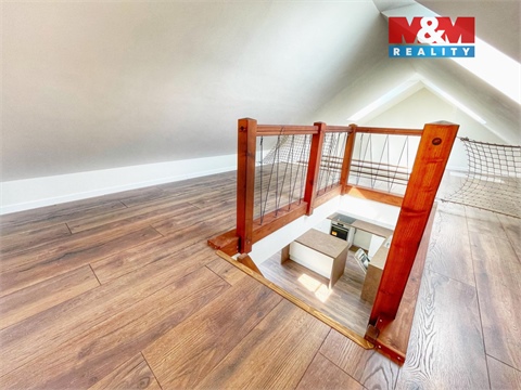 Prodej komerčního objektu, 246 m² - 18