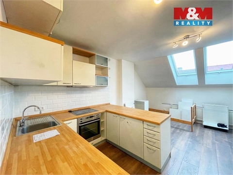 Prodej komerčního objektu, 246 m² - 0