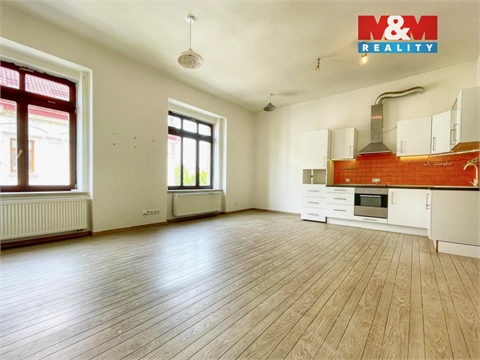 Prodej komerčního objektu, 246 m² 2