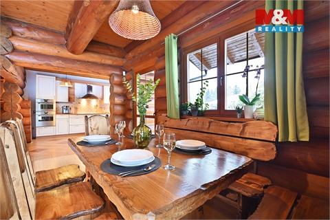 Prodej rodinného domu, 296 m² - 2