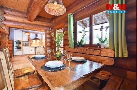 Prodej rodinného domu, 296 m² - 0