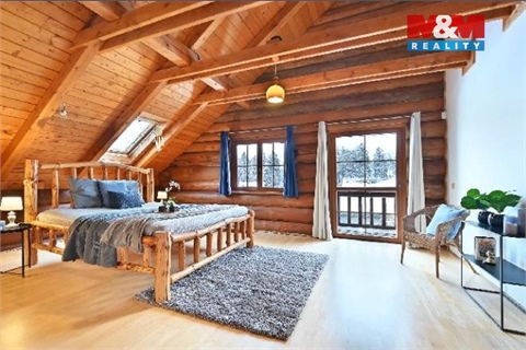 Prodej rodinného domu, 296 m² - 2