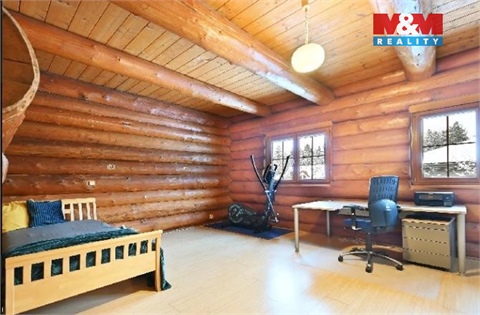 Prodej rodinného domu, 296 m² 8