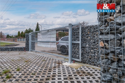 Prodej rodinného domu, 276 m² 12