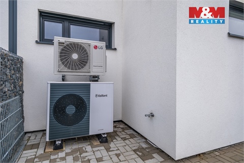 Prodej rodinného domu, 276 m² 26