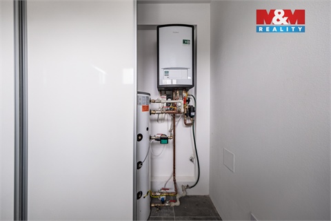 Prodej rodinného domu, 276 m² - 24