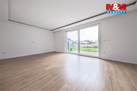 Prodej rodinného domu, 276 m² 6