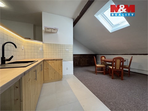 Pronájem kanceláře, 14 m² - 8