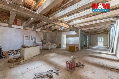 Prodej pozemku pro komerční výstavbu, 11 342 m² - 12
