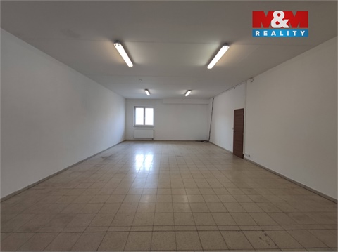 Pronájem výrobního objektu, 1 295 m² - 0