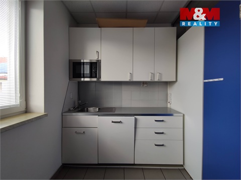Pronájem výrobního objektu, 1 295 m² 16