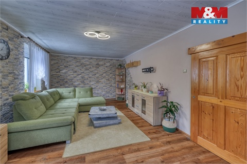 Prodej rodinného domu, 192 m² 2