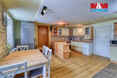 Prodej rodinného domu, 192 m² 6