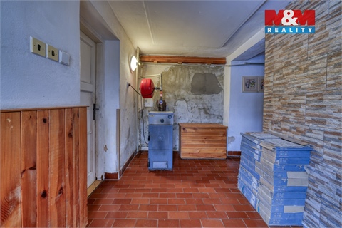 Prodej rodinného domu, 192 m² - 6