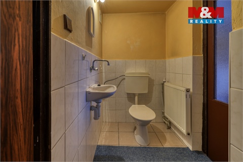 Prodej rodinného domu, 192 m² - 16