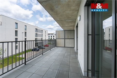 Pronájem bytu 2kk, 66 m² - 14