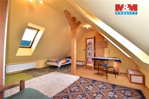 Pronájem bytu 1+1, 28 m² - 0