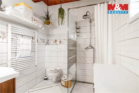 Prodej rodinného domu, 106 m² - 6