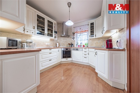 Prodej rodinného domu, 160 m² 2