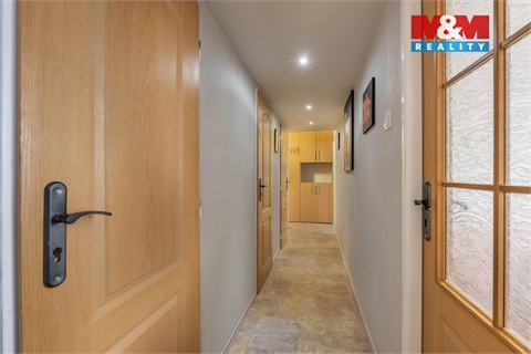 Prodej bytu 3kk, 69 m² - 18