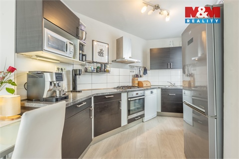 Prodej bytu 3kk, 69 m² - 0