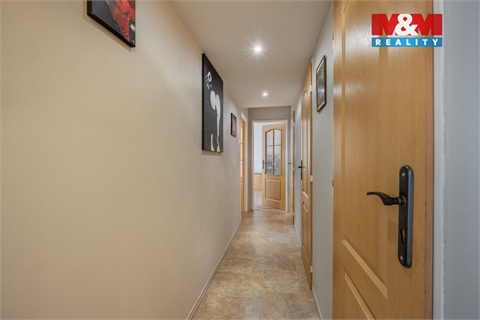 Prodej bytu 3kk, 69 m² 18