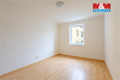Pronájem bytu 2kk, 48 m² 2
