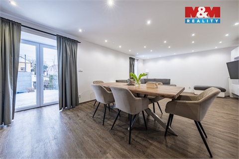 Prodej rodinného domu, 250 m² - 16