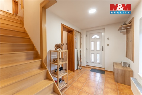Prodej rodinného domu, 184 m² 8