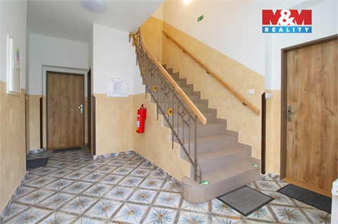 Pronájem bytu 1kk, 37 m² 6