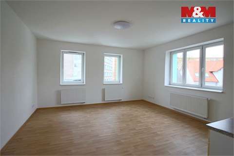 Pronájem bytu 1kk, 37 m² - 0