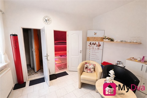 Pronájem obchodních prostor, 11 m² - 2