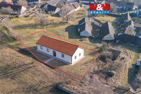 Prodej stavebního pozemku, 1 064 m² 0