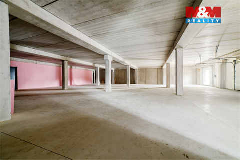Pronájem výrobního objektu, 2 200 m² 12