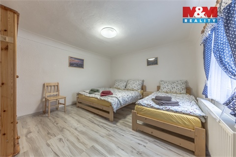 Prodej rodinného domu, 285 m² 16