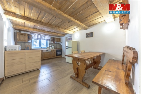 Prodej rodinného domu, 285 m² - 0