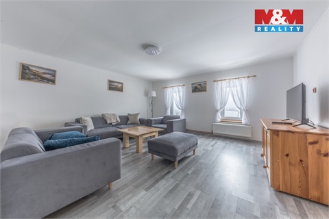 Prodej rodinného domu, 285 m² 12