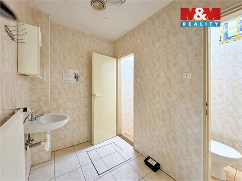 Pronájem kanceláře, 260 m² 14