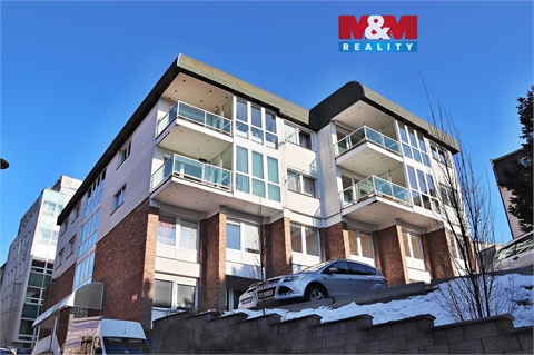 Pronájem kanceláře, 260 m² 0