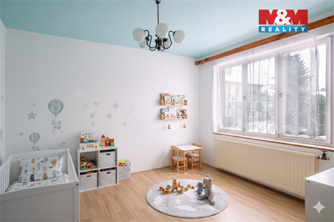 Prodej rodinného domu, 258 m² 2