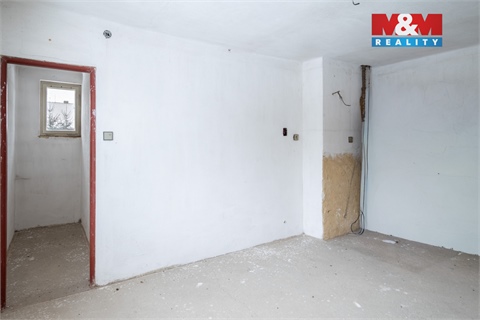 Prodej rodinného domu, 258 m² 14