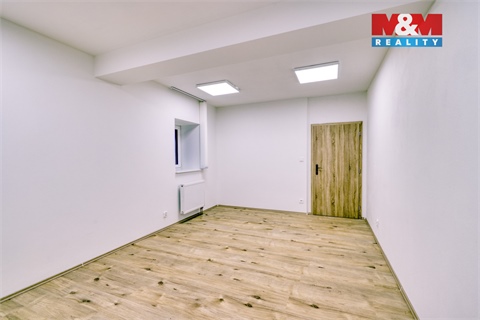 Pronájem kanceláře, 55 m² 4