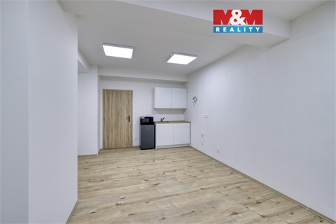 Pronájem kanceláře, 55 m² 0
