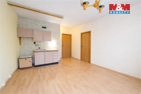 Pronájem bytu 1+1, 35 m² 2