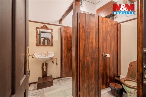 Prodej komerčního objektu, 1 143 m² - 4