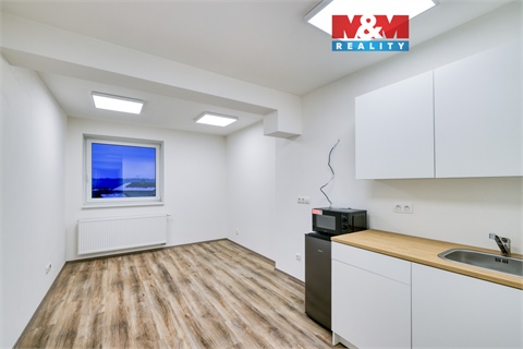 Pronájem kanceláře, 56 m² 0