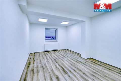 Pronájem kanceláře, 61 m² - 0