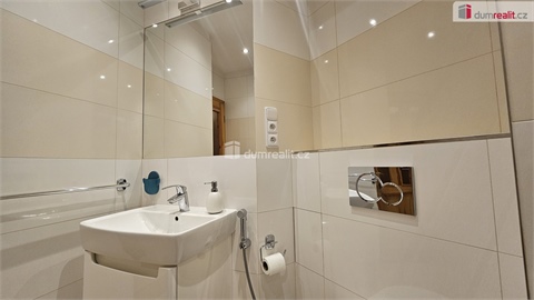 Pronájem bytu 2kk, 44 m² 8